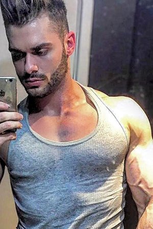 Male Escort for Couples Threesomes Male Escort for Couples Threesomes