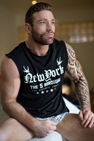 Young Party Escort Guy Young Party Escort Guy
