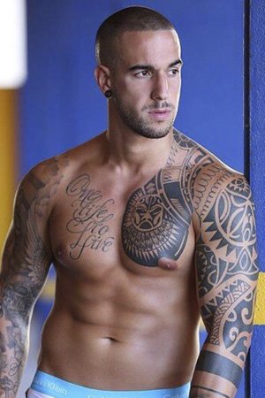 Male Massage Escort in London Male Massage Escort in London